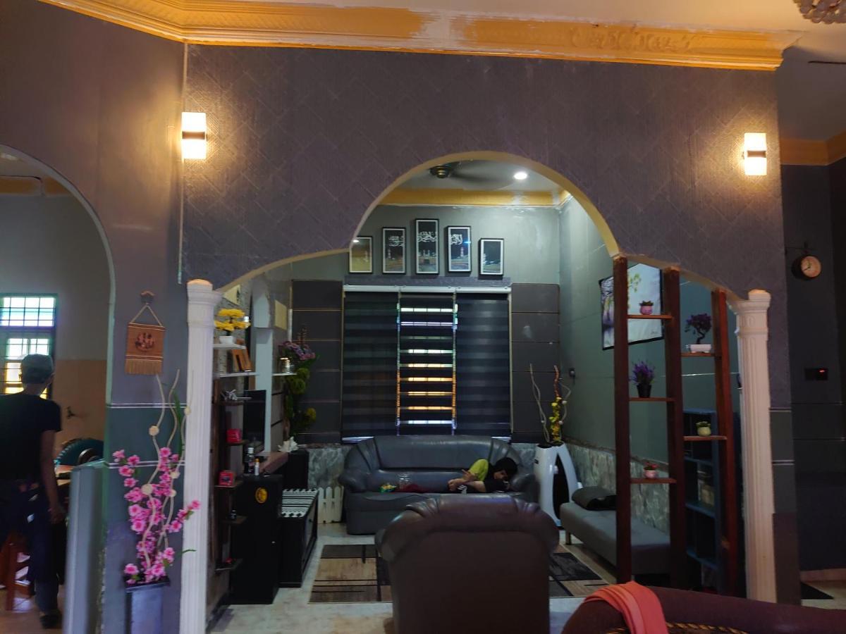 Umah Mama Apartment Kuala Terengganu Ngoại thất bức ảnh