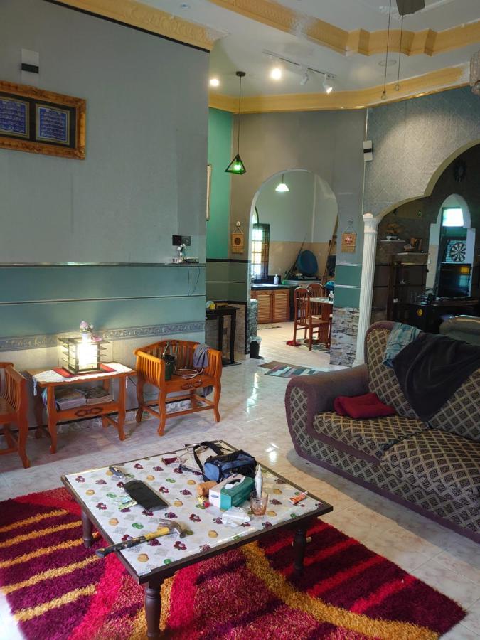 Umah Mama Apartment Kuala Terengganu Ngoại thất bức ảnh